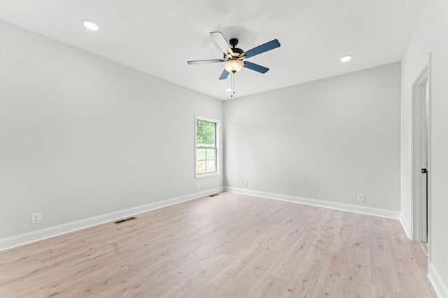 Building Photo - Jasper New Construction Floor Plan for Rent
