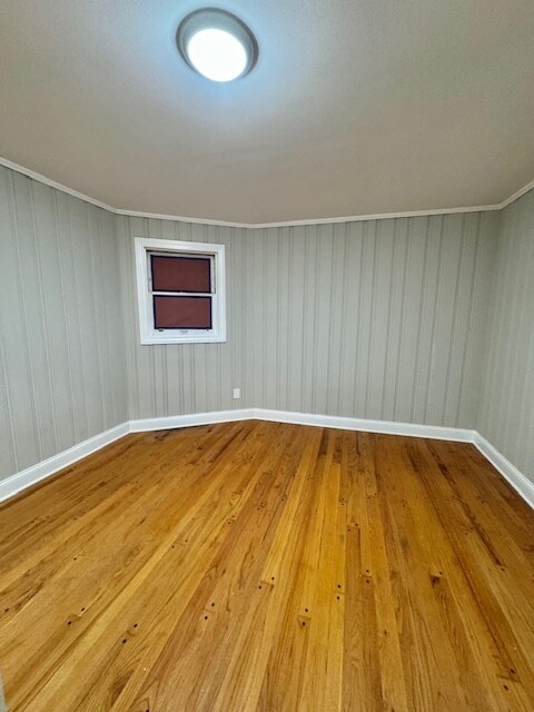 Building Photo - 3647 N Marshfield Ave