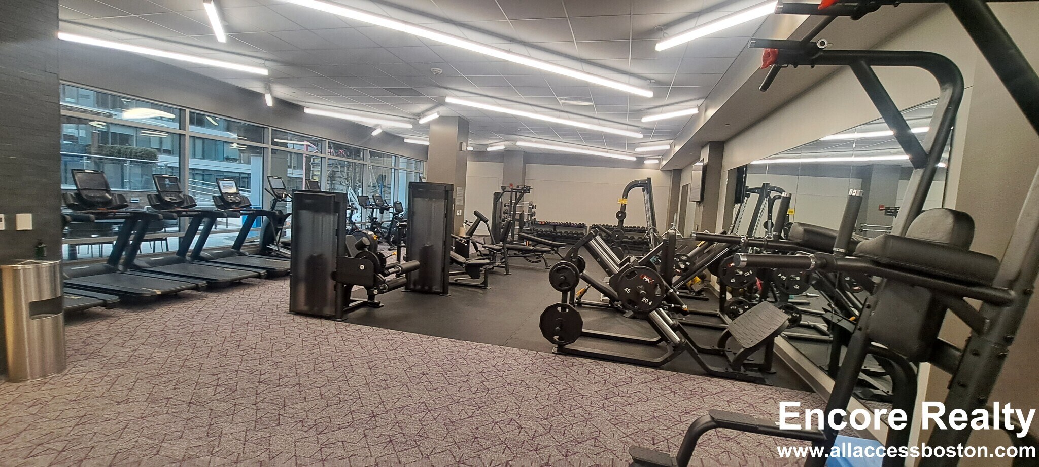 Building Photo - 665 Washington St