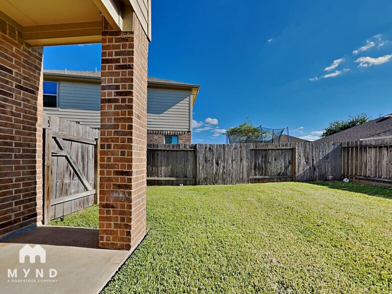 Building Photo - 20326 Terra Hollow Ln