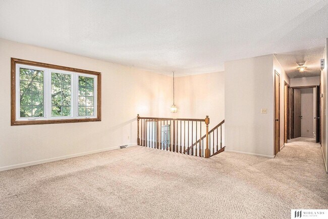 Building Photo - 14706 Orchard Cir