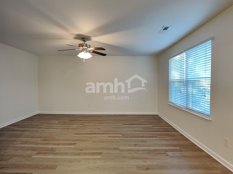 Building Photo - 2163 Sage Meadows Dr