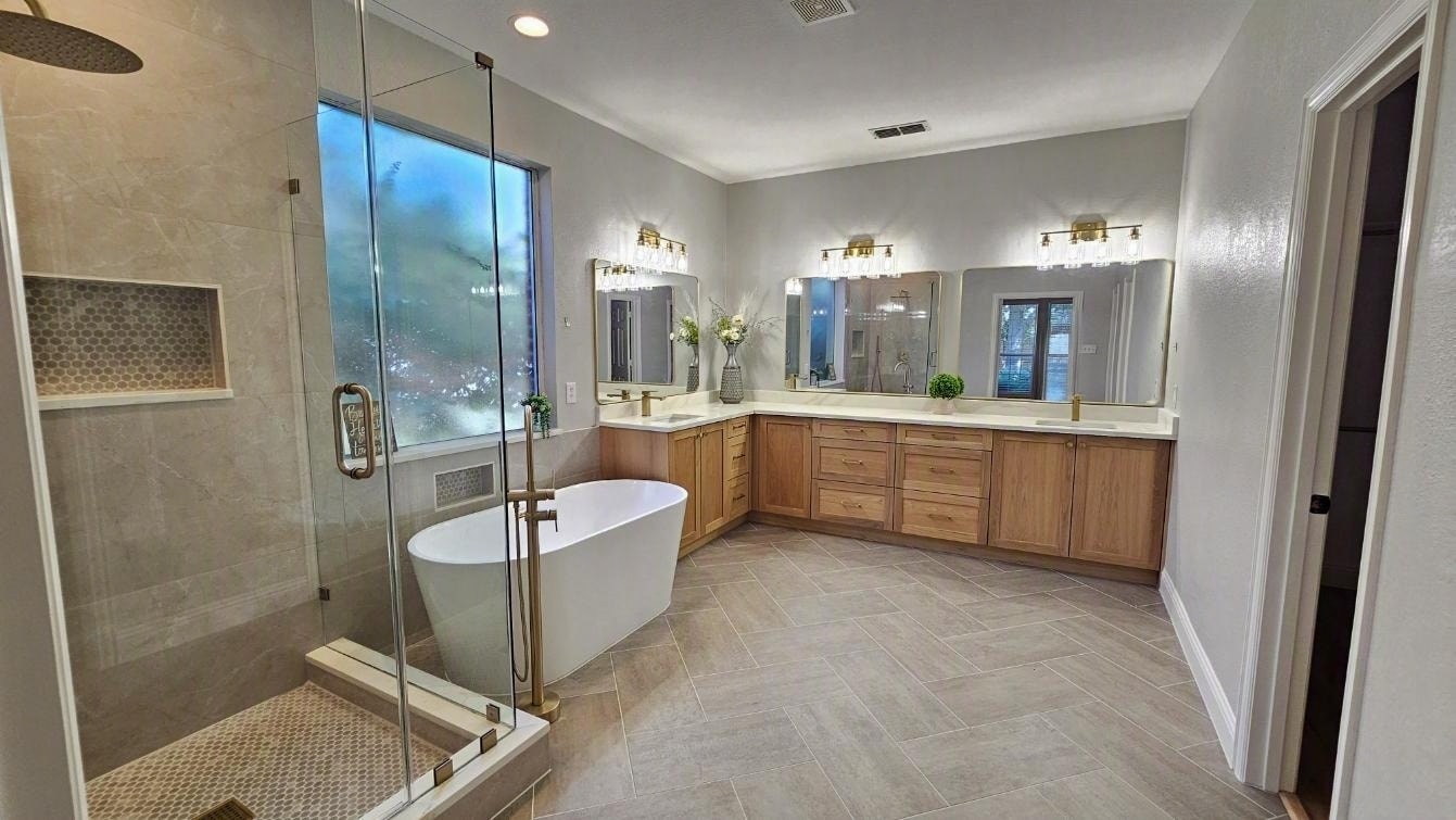Building Photo - 421 Long Cove Ct