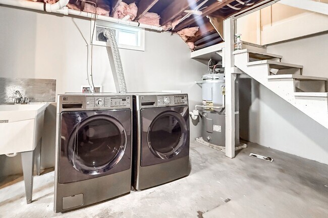 Building Photo - Remodeled 3-Bedrom Richland Alphabet Home ...