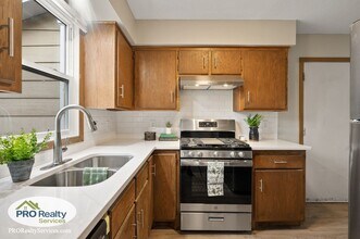 Building Photo - 3 Bedroom House In St. Francis