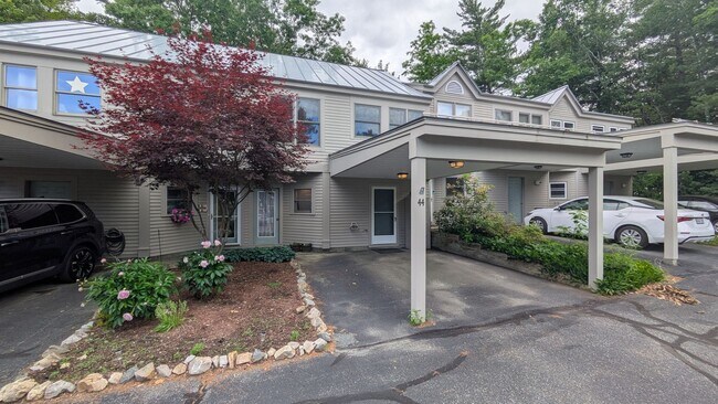 Building Photo - Spacious 3-Bedroom Condo in Lebanon, NH