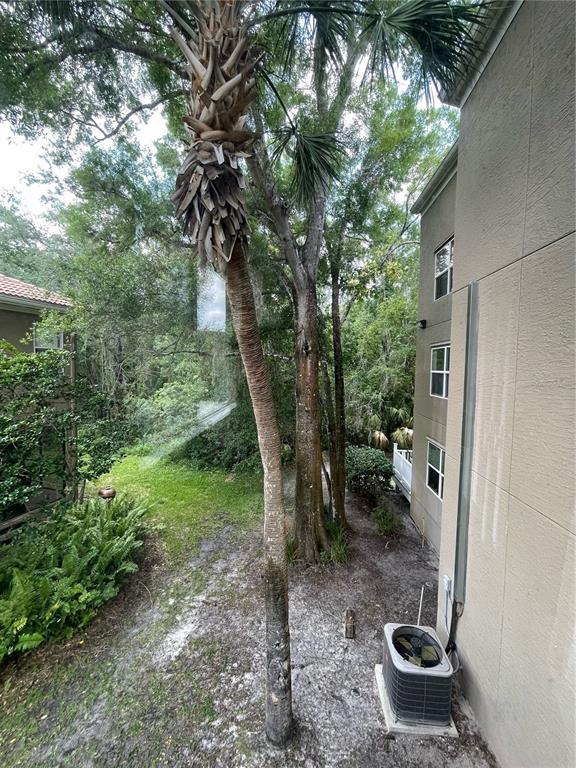 Building Photo - 15215 Amberly Dr