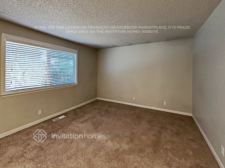 Building Photo - 3802 SW 326th St
