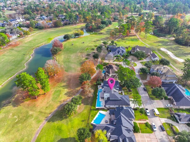 Building Photo - 6510 Sussex Ct