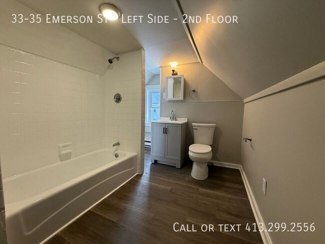 Building Photo - 33-35 Emerson St-Left Side - 2nd Floor