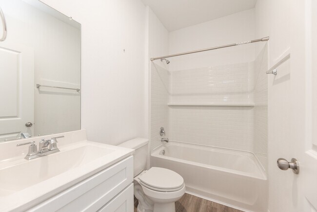 Building Photo - 21119 Sherrell Bay Dr