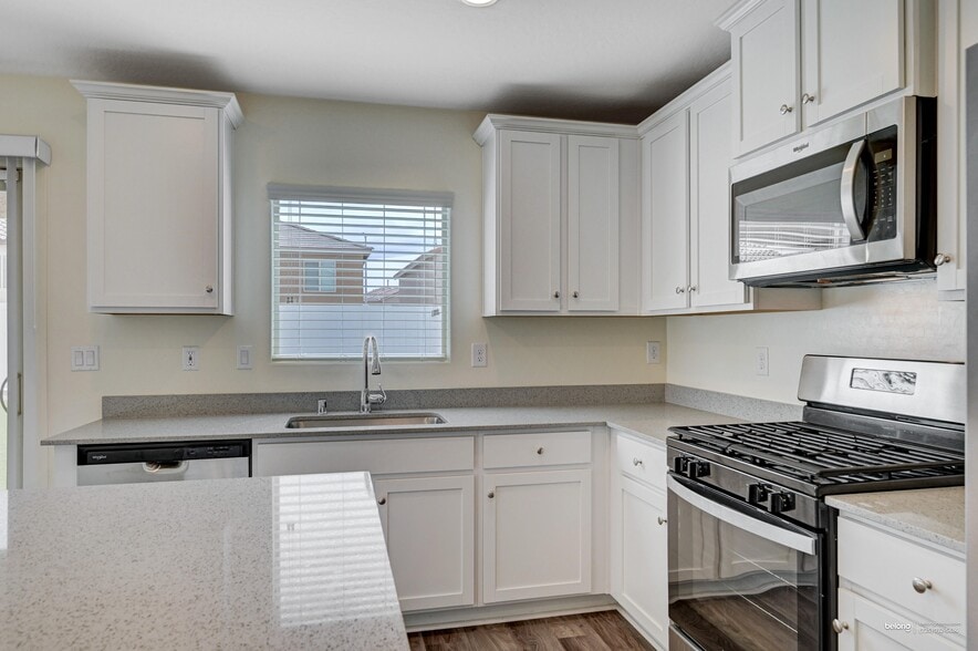 Building Photo - 6239 Blood Lily Ave