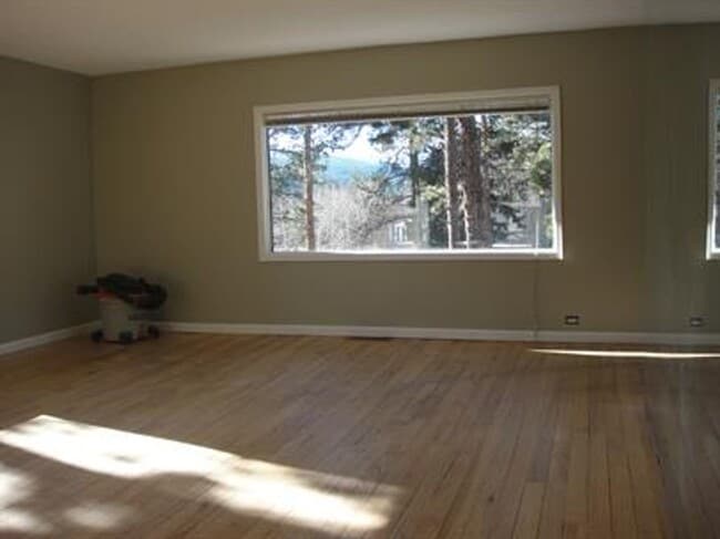 Building Photo - 6684 Marshmerry Ln