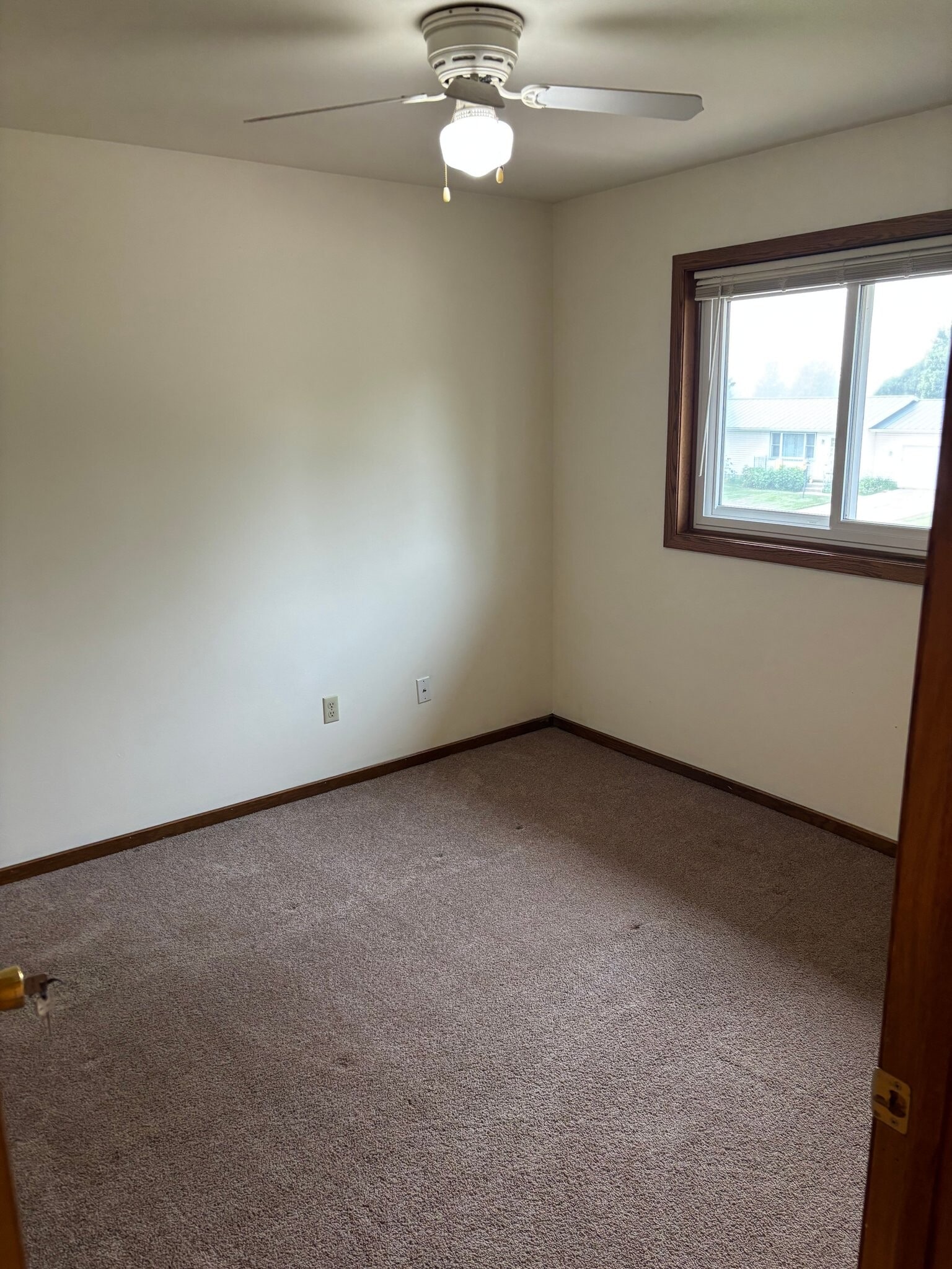 Building Photo - 308 Lexington Dr