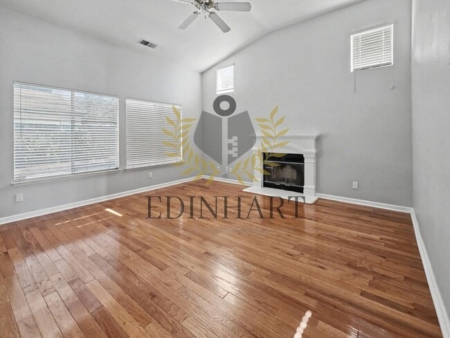 Building Photo - 5774 N State St