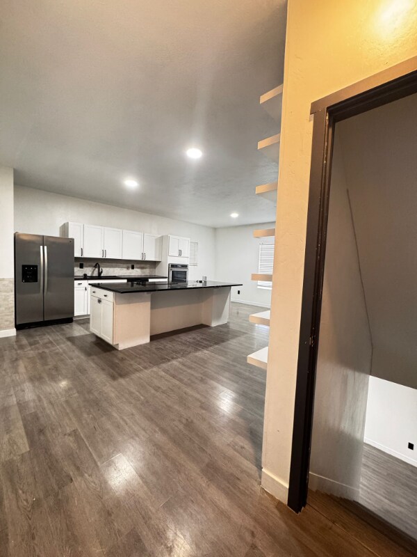 Building Photo - 305 N 680 E