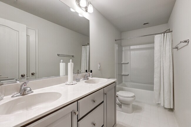 Building Photo - 9307 Drumman Dr