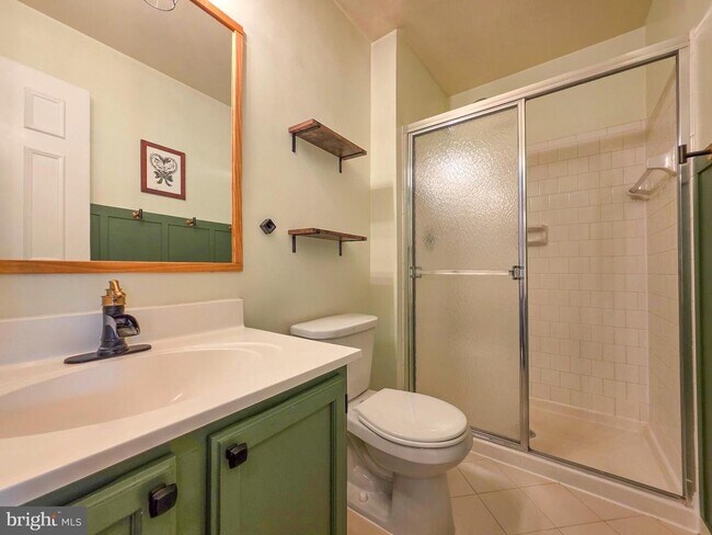 Building Photo - 7758 New Providence Dr