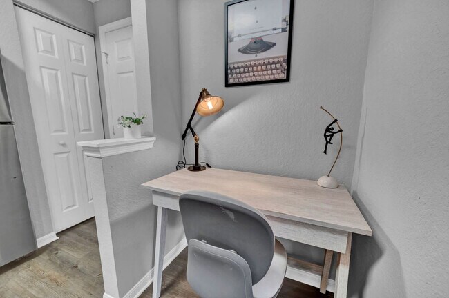 Building Photo - 9763 Magnolia Blossom Dr