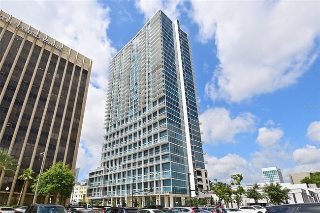 Building Photo - 150 E Robinson St