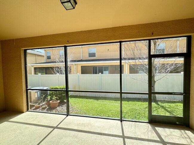 Building Photo - Charming 3-Bedroom Rental Home with amazin...