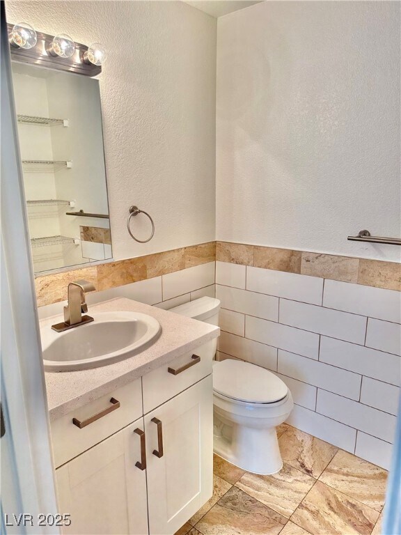 Building Photo - 2200 S Fort Apache Rd