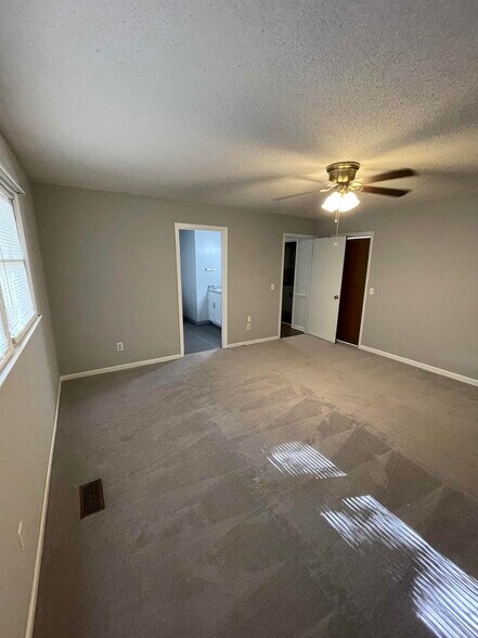 Building Photo - 2110 Bracey Cir