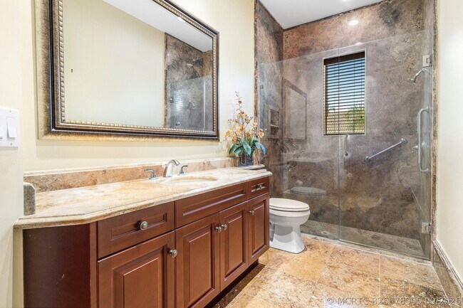 Building Photo - 4255 Gleneagles Dr