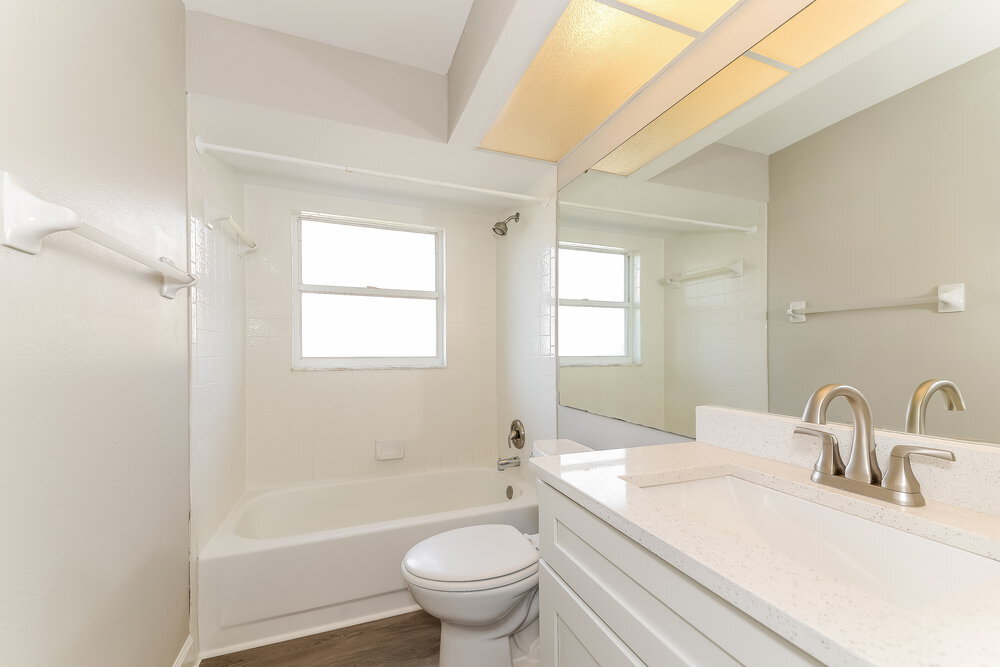 Building Photo - 7141 40th Ln E