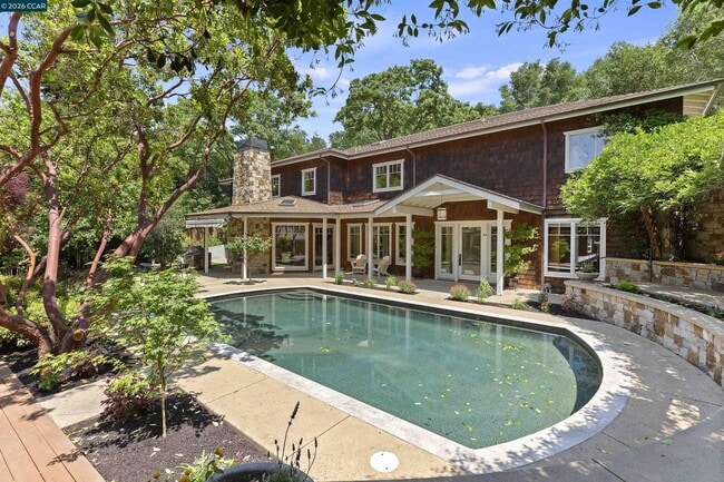 Building Photo - 1754 Reliez Valley Rd