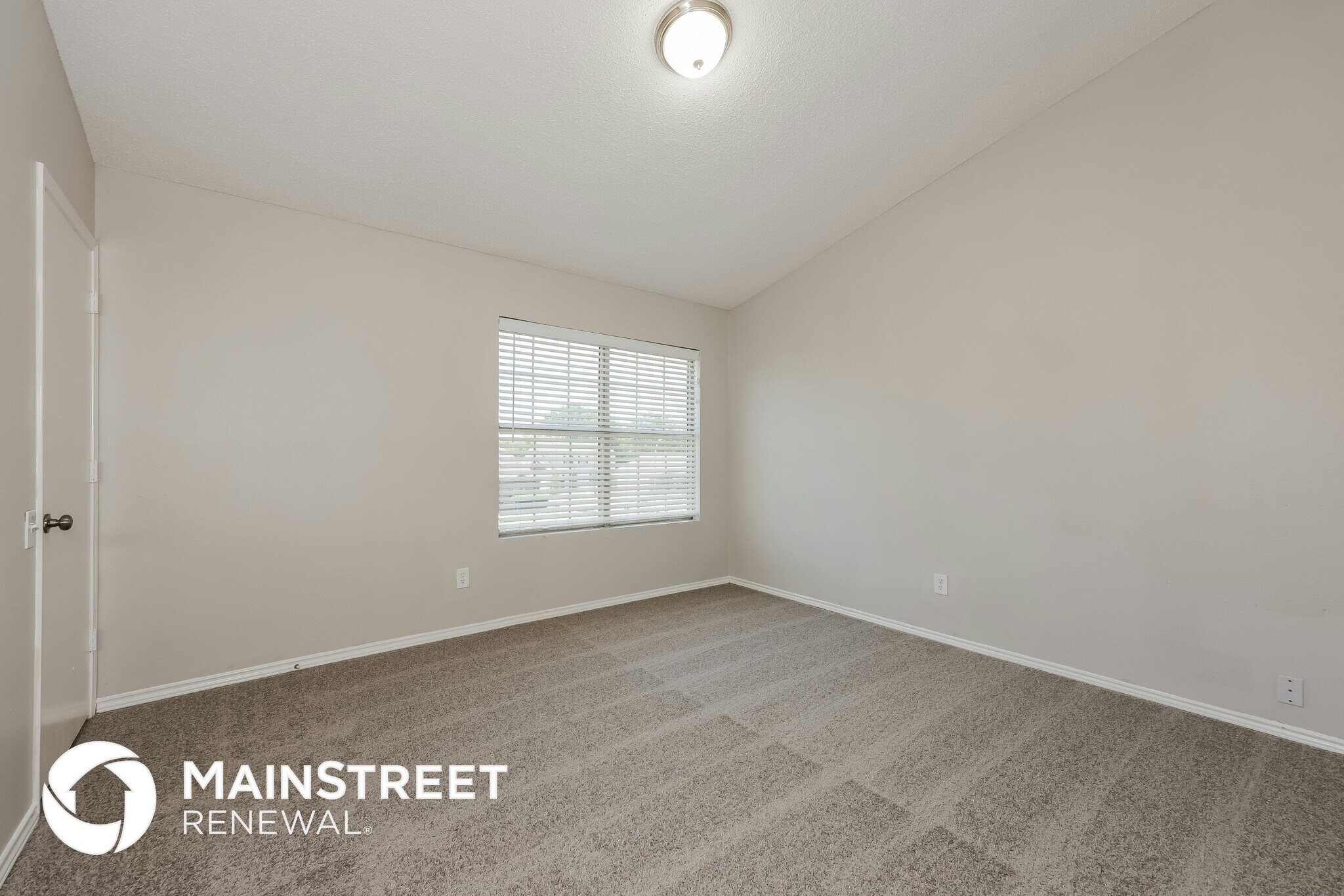 Building Photo - 3705 Huckleberry Dr