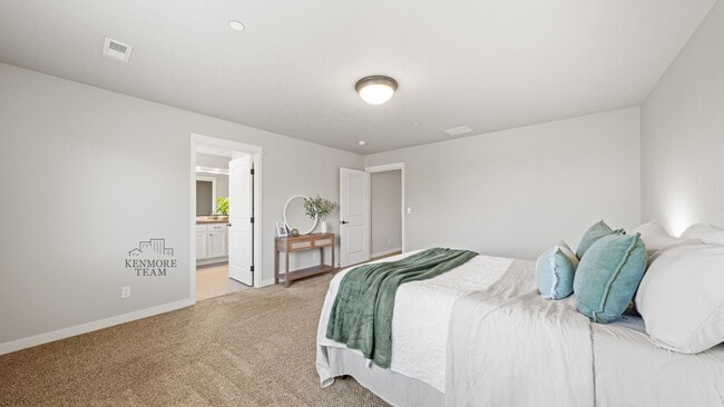 Building Photo - 5 Bedroom, 3 Bath Home in Richland