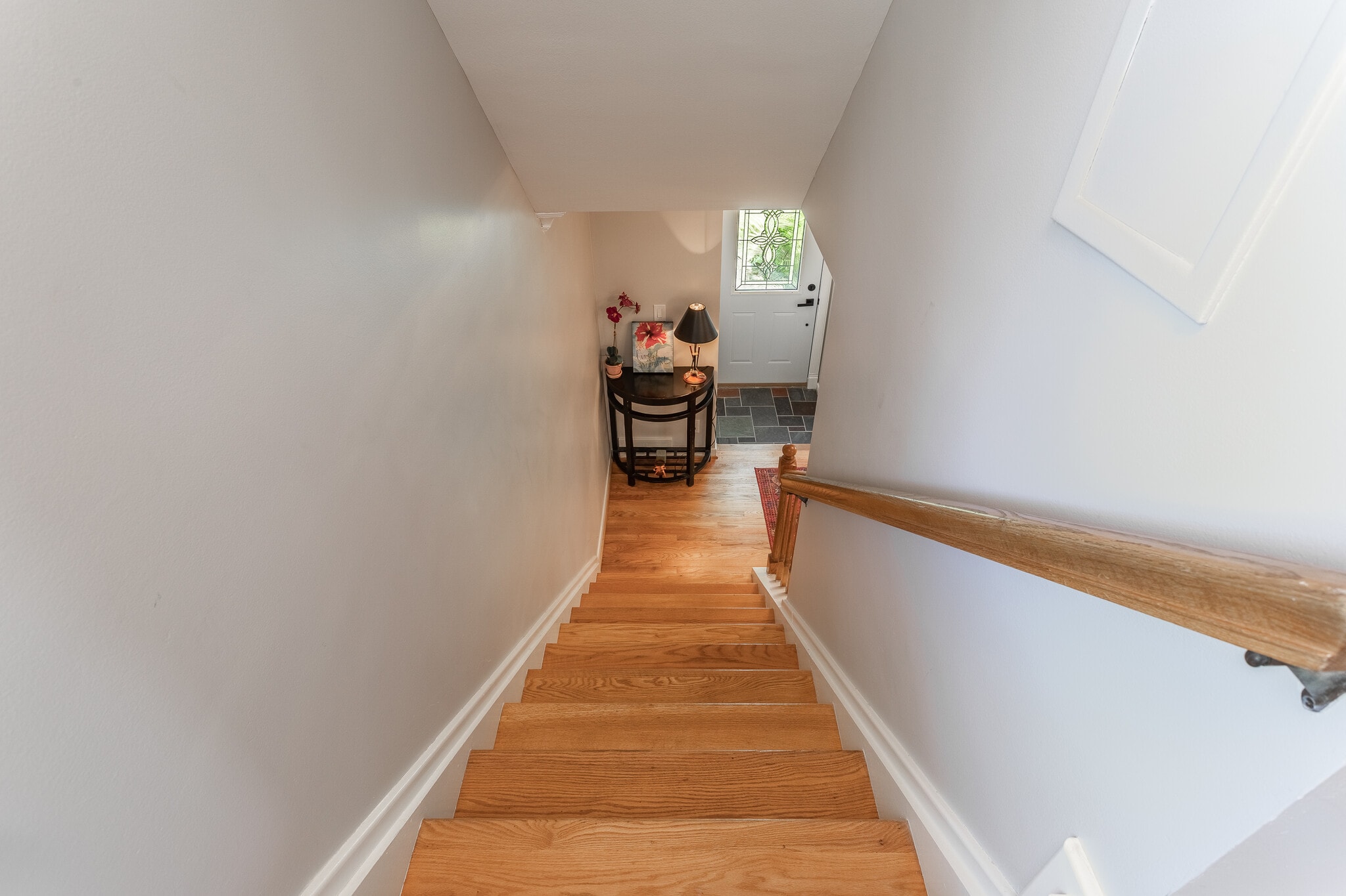 Building Photo - 906 Putney St