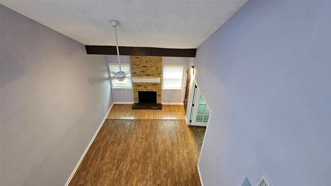 Building Photo - 7508 Stewart Rd