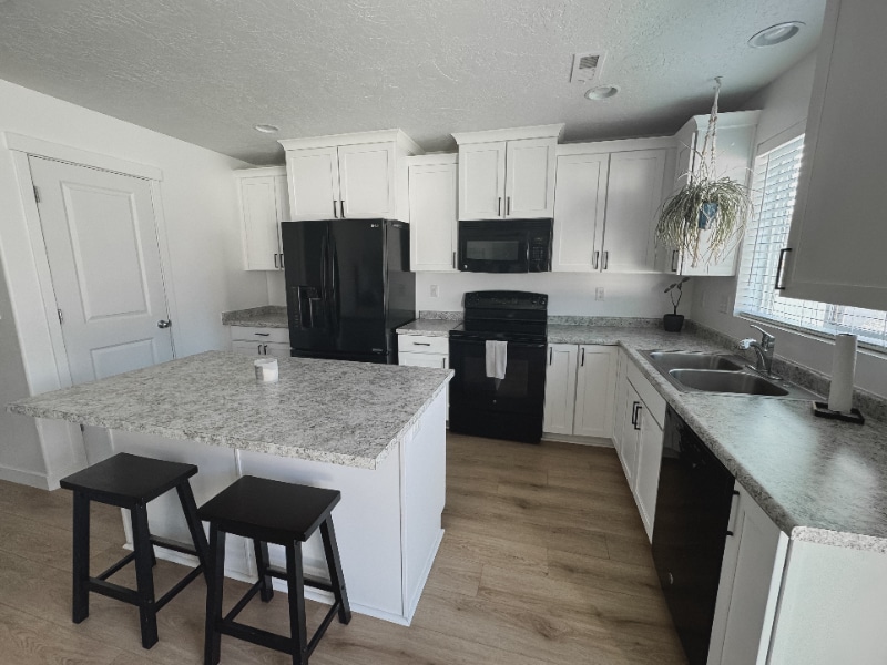 Building Photo - 3548 S Clearwater Way