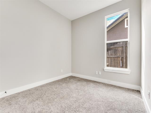 Building Photo - 1322 Strickland St