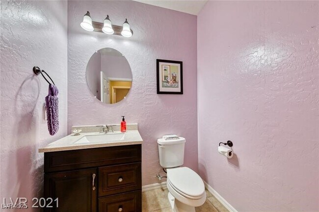 Building Photo - 2533 Libberton St