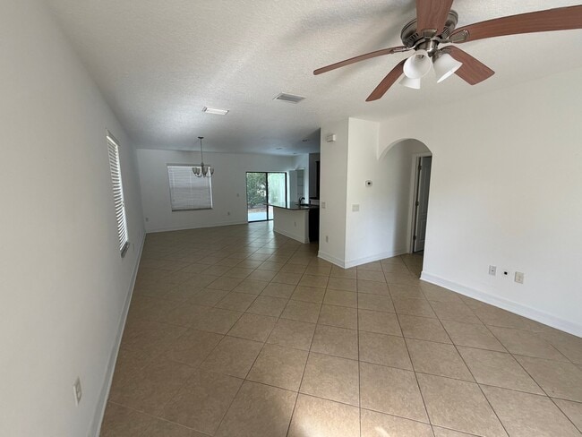 Building Photo - 7810 Tuscany Woods Dr