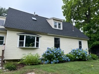 Building Photo - 2 Burdon St