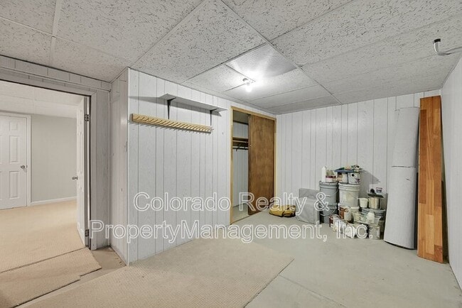 Building Photo - 2430 S Eagle Way