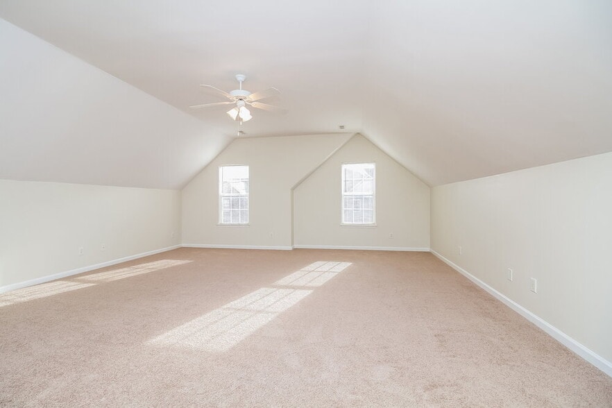 Building Photo - 4029 Kristen St