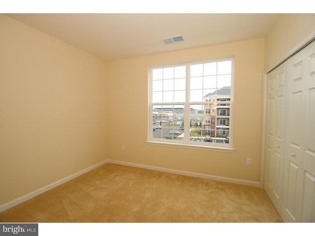 Building Photo - 1137 Halifax Pl