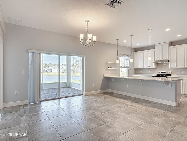 Building Photo - 5644 Estero Loop