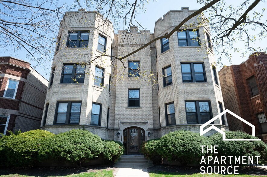 Building Photo - 4447 N Rockwell St