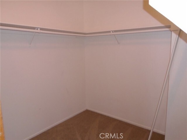 Building Photo - 19 Goldstar Pl