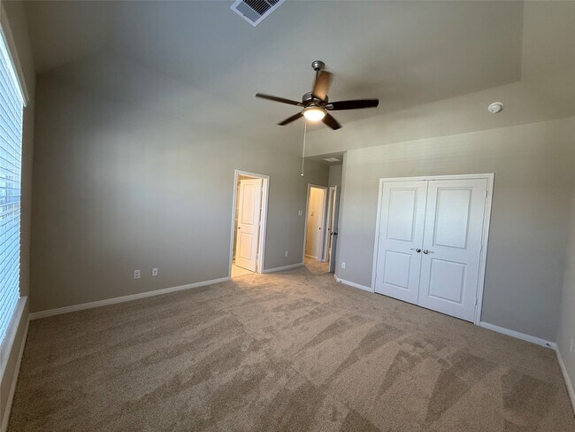 Building Photo - 15723 Derby Mnr Lp