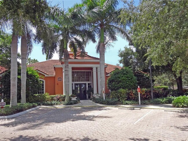 Building Photo - 4170 Central Sarasota Pkwy
