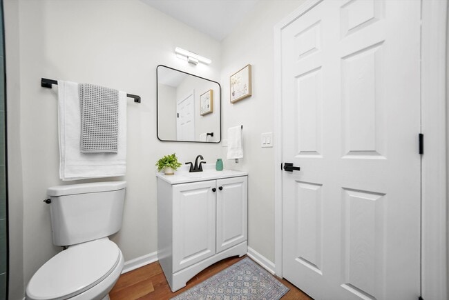 Building Photo - 1668 Hidden Valley Dr