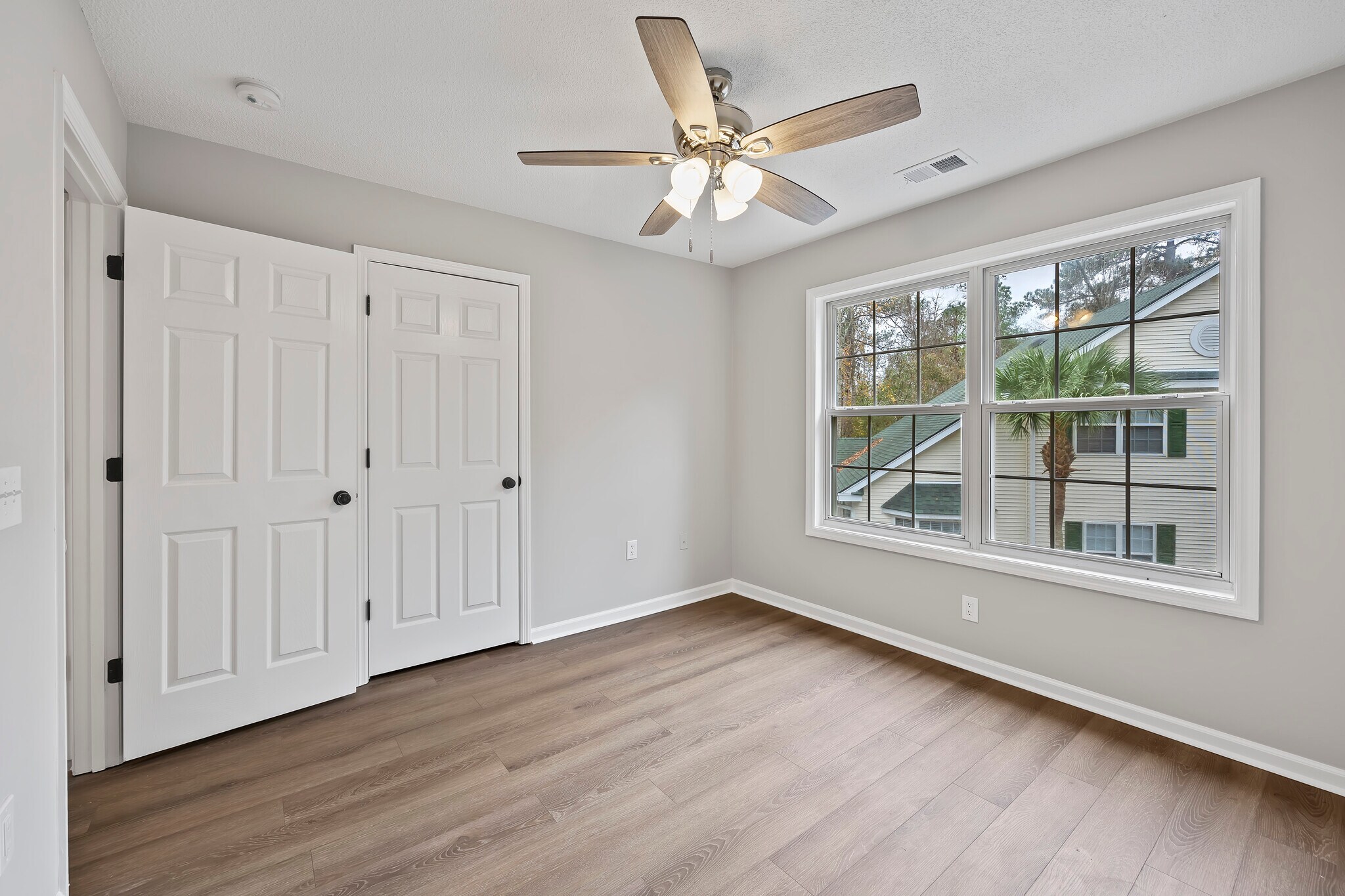 Building Photo - 40 Brittany Pl