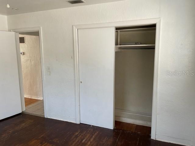 Building Photo - 888 14th Ave S